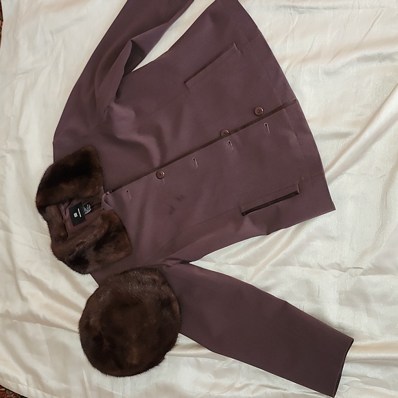 Vintage Ex Cond Mousieur X Mink Hat & Doncaster Mink Collar Jacket, 6, $180 - Picture 9 of 13